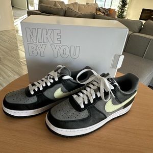 Nike Air Force 1 Customs size 9